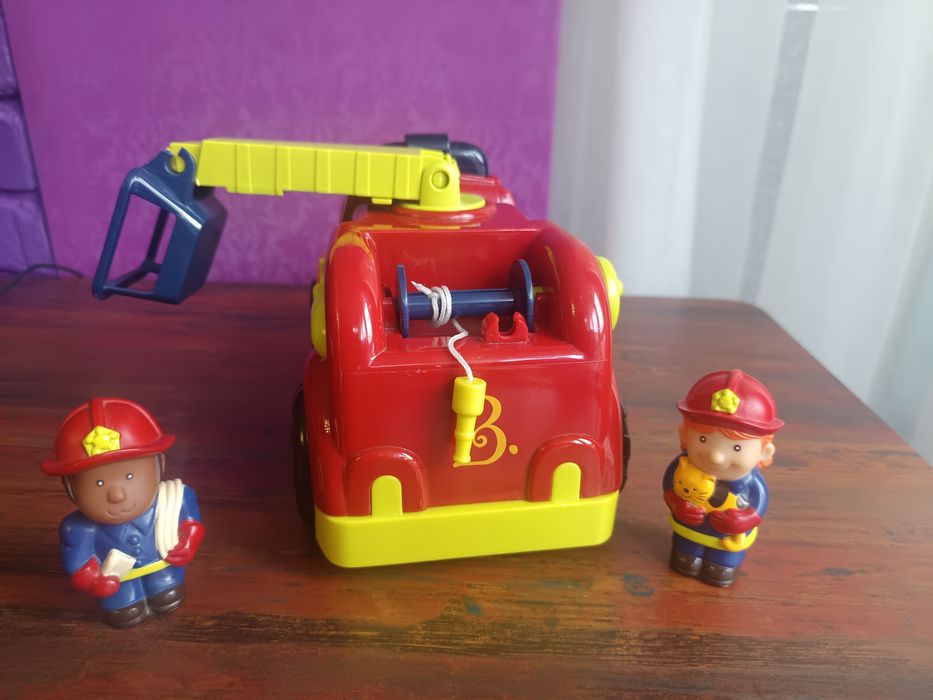 Пожарная машина Battat, световые, звуковые эффекты