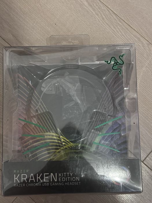 Słuchawki przewodowe Razer Kraken Kitty Edition z pudełkiem