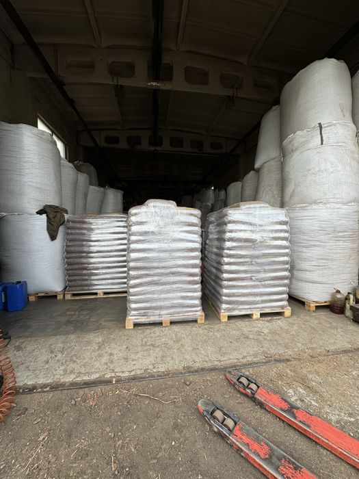 Соснова Пелета  гранула Паливна гранула А1 Пеллеты Пилетта Пилета