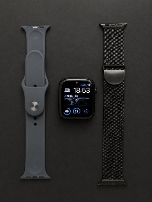 Apple Watch SE 3 44mm | Garantia até 05/2027 | 2 Braceletes