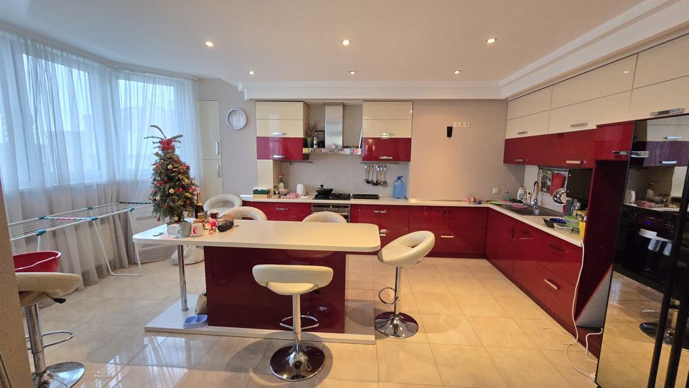 Довгострокова оренда елітного житла в центрі