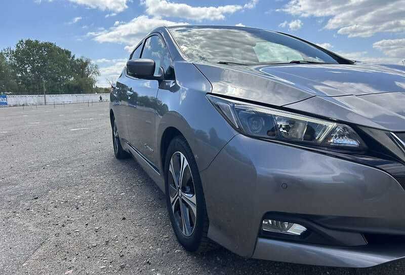 Nissan Leaf 2018