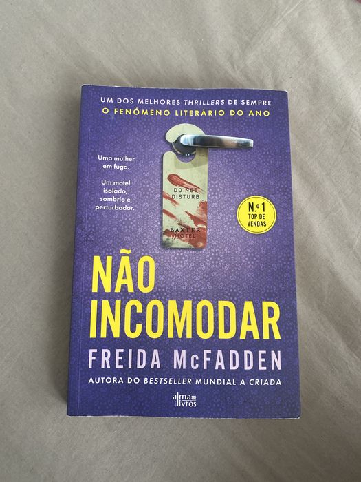 Livro “Não incomodar” Freida McFadden