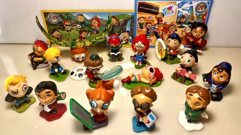 Киндеры Веселый класс Космическая миссия Kinder Surprise