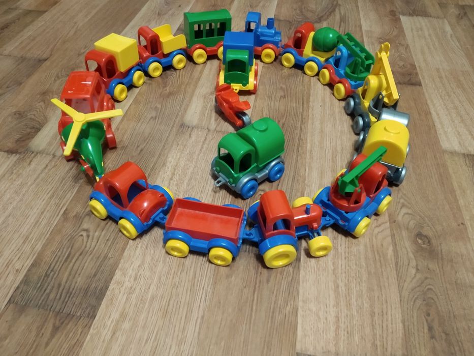 Набор игрушек- машинки "Wader"