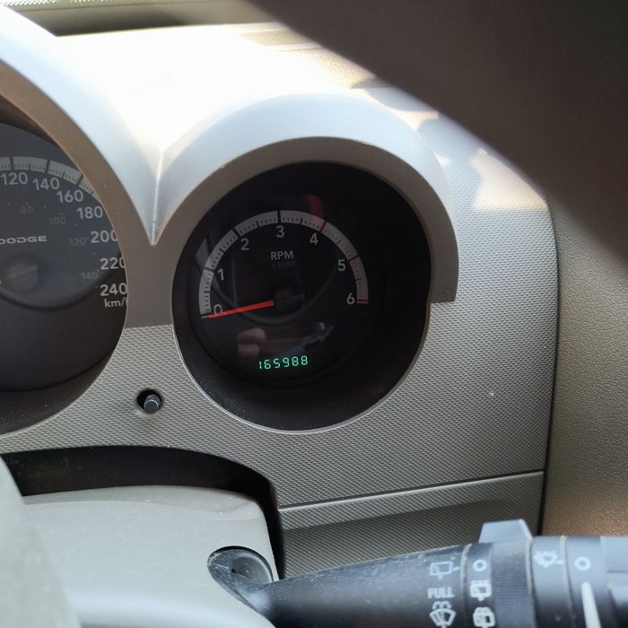 Dodge Nitro 2.8 crd