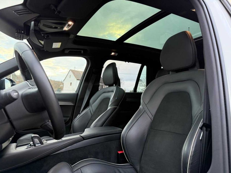 Volvo XC90 B5 AWD R-Design