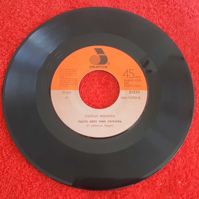 Disco Vinil Single Cidalia - Falta Aqui uma Ceifeira / O Nosso Fado Mudou