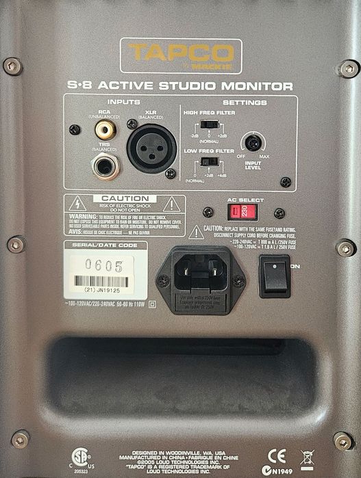 Colunas/Monitores de estúdio TAPCO S8 by Mackie (par)