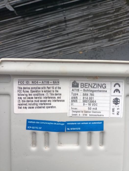 Antena benzing czteropolowa