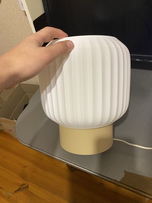 Лампа з зміною кольору