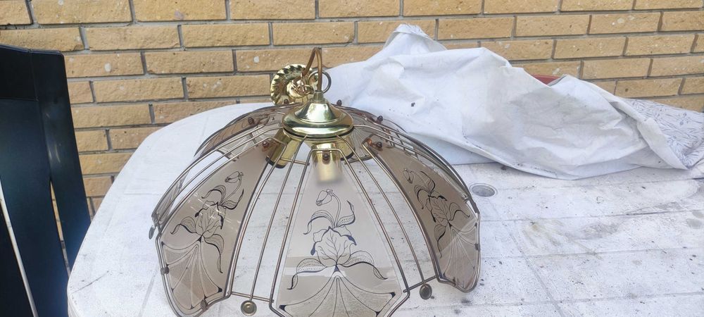 Lampa wisząca na 3 żarówki -używana