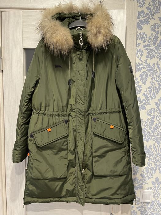 Зимовий плащ.Парка жіноча.Куртка.Жіночий плащ.