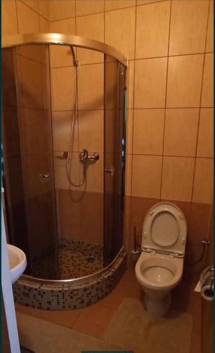 Продається готельно-рестораний комплекс.