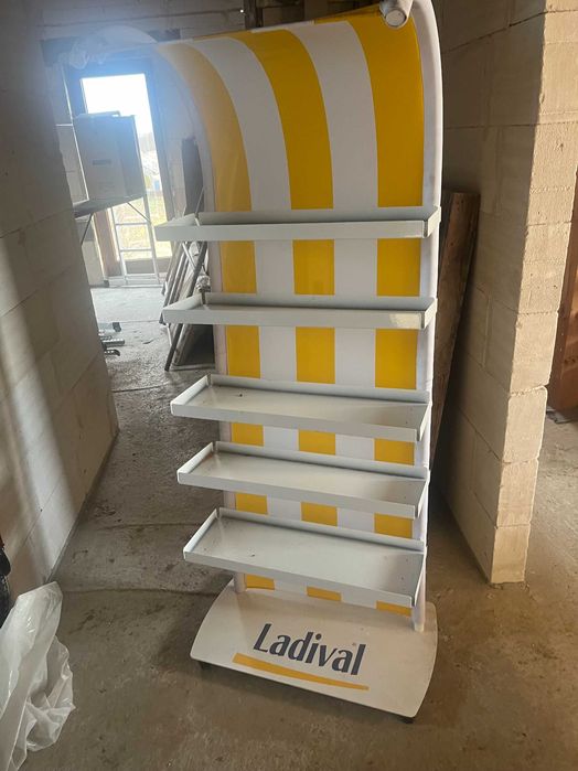 Regał metalowy z Niemiec