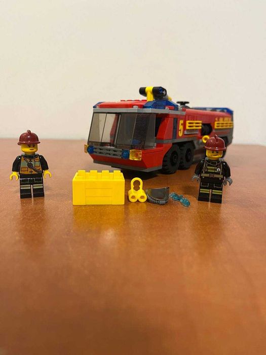 Продам Lego City Пожежна машина