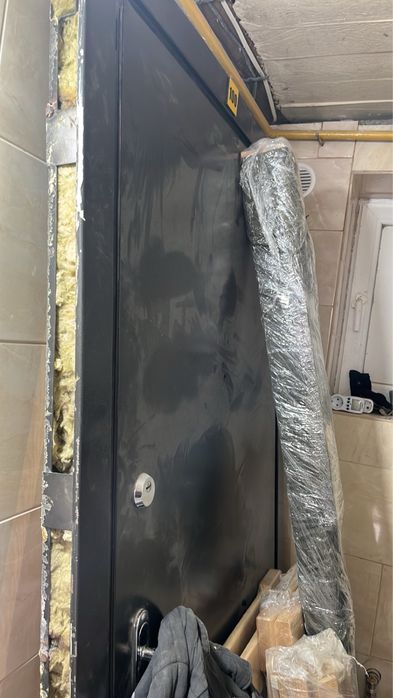 Металеві двері бу заводські