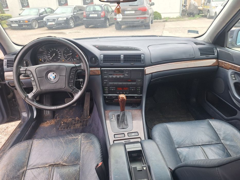 BMW 740i e38 na części