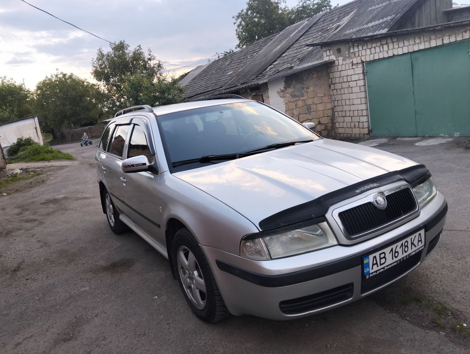 Продам шкоду тур