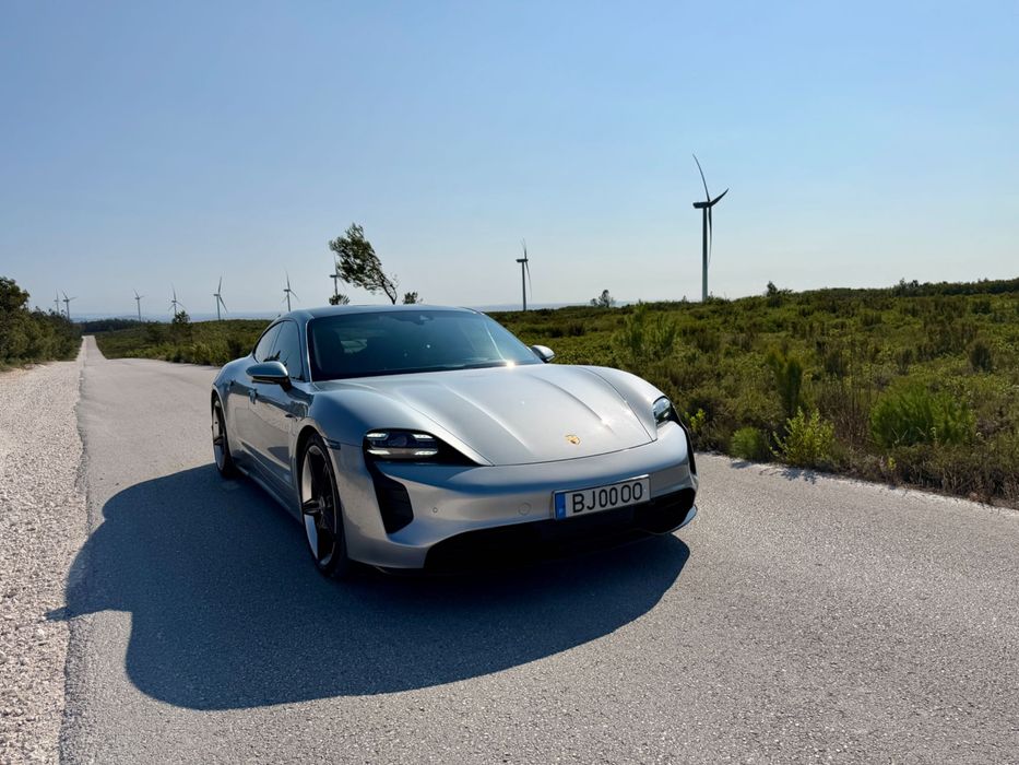 Porsche Taycan 4s_Performance Plus