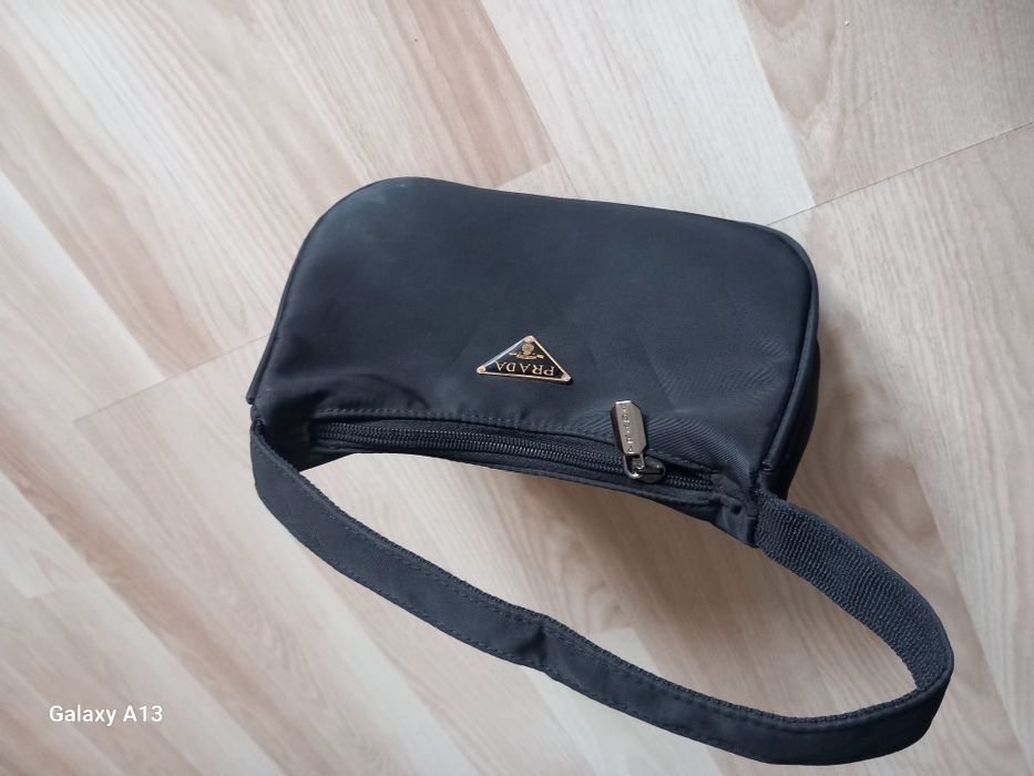 Prada mała torebka nylon
