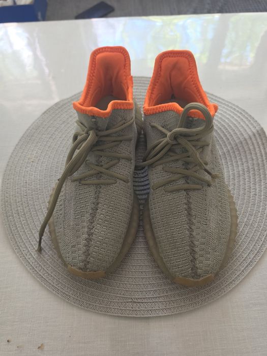 Yeezy Boost 350 V2 "Desert Sage". 38 р