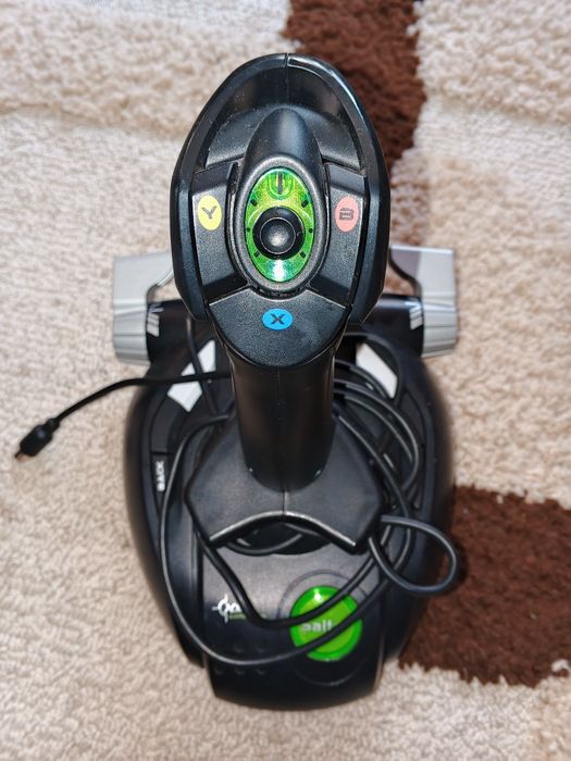 ігровий джойстик Saitek Adrenalin Stick, призначений для оригінальної консолі Xbox