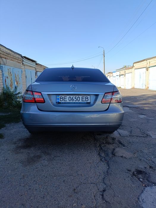 Продам Mersedes E220,w212