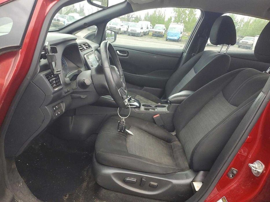 Nissan Leaf 2022 /
