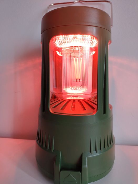 Candeeiro Camping Vintage: Carga Solar e Kit Ferramentas