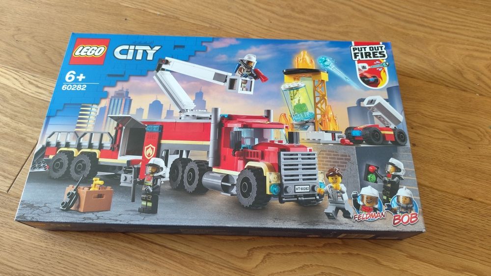 LEGO City 60282 Strażacka jednostka dowodzenia