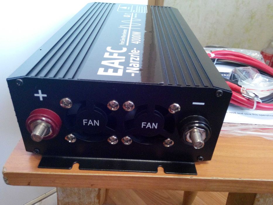Інвертор перетворювач напруги 12V-220V 4000W чистий синус "EAFC".