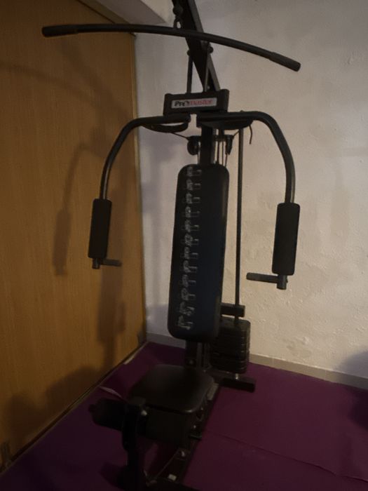 Máquina musculação