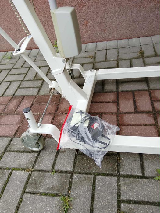 Podnośnik dla osoby niepełnosprawnej
