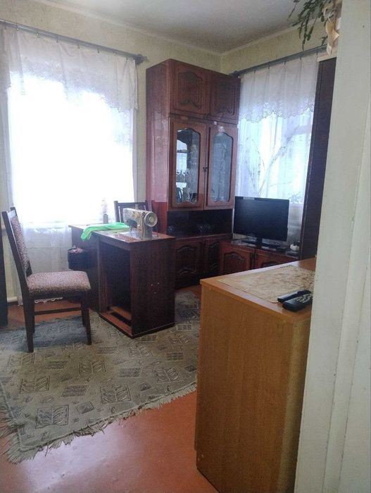 Продам пол дома 25м2. Жилое состояние. г. Мерефа. ТОРГ   SM