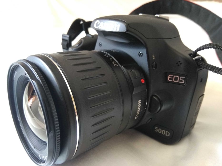 Продам фотоапарат Canon EOS 500D