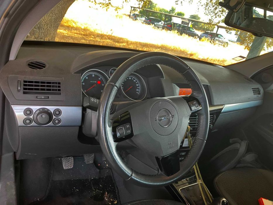Opel Astra — fotografia 5