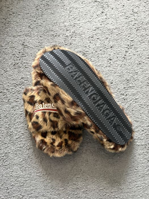 Balenciaga Slides Leopard