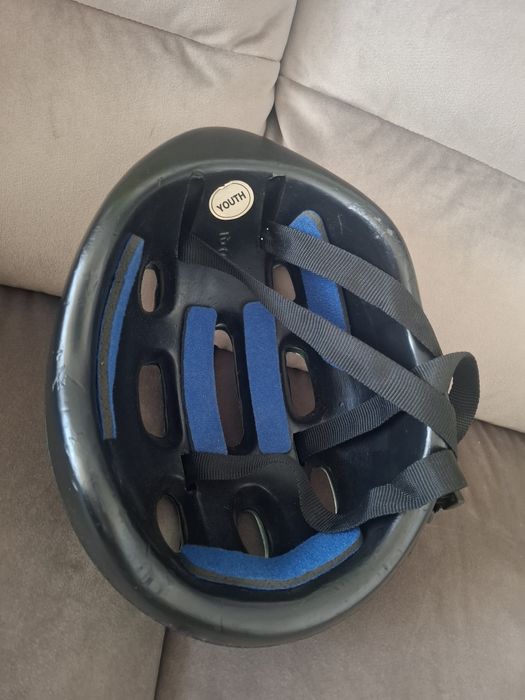 Kask rowerowy młodzieżowy