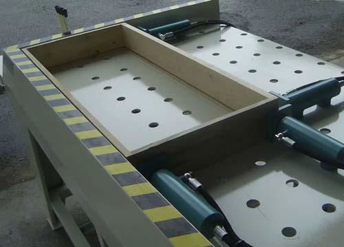 Prensa / Máquina Hidráulica - aperto portas, gavetas, almofadas, etc.