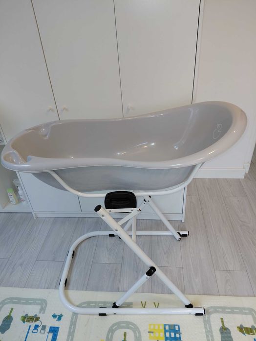 Wanienka razem z stelażem, adaptery do Junama