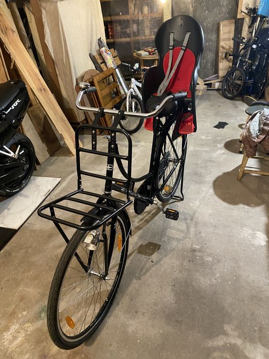 Bicicleta holandesa com cadeira criança