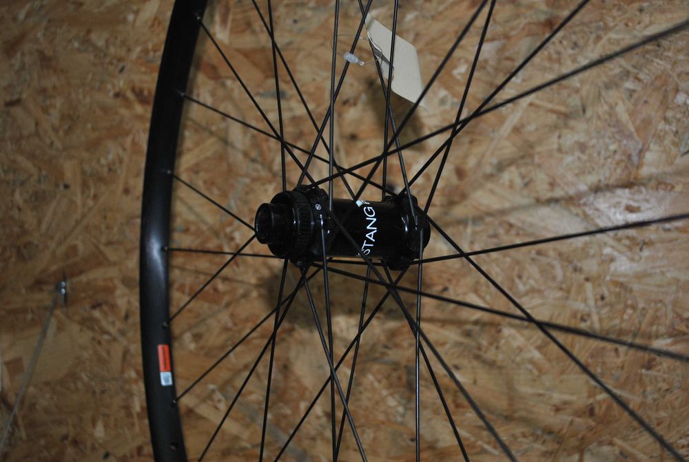 Nowe Koło Bontrager Mustang Pro 29" Boost TLR Center 15x100 Disc MTB