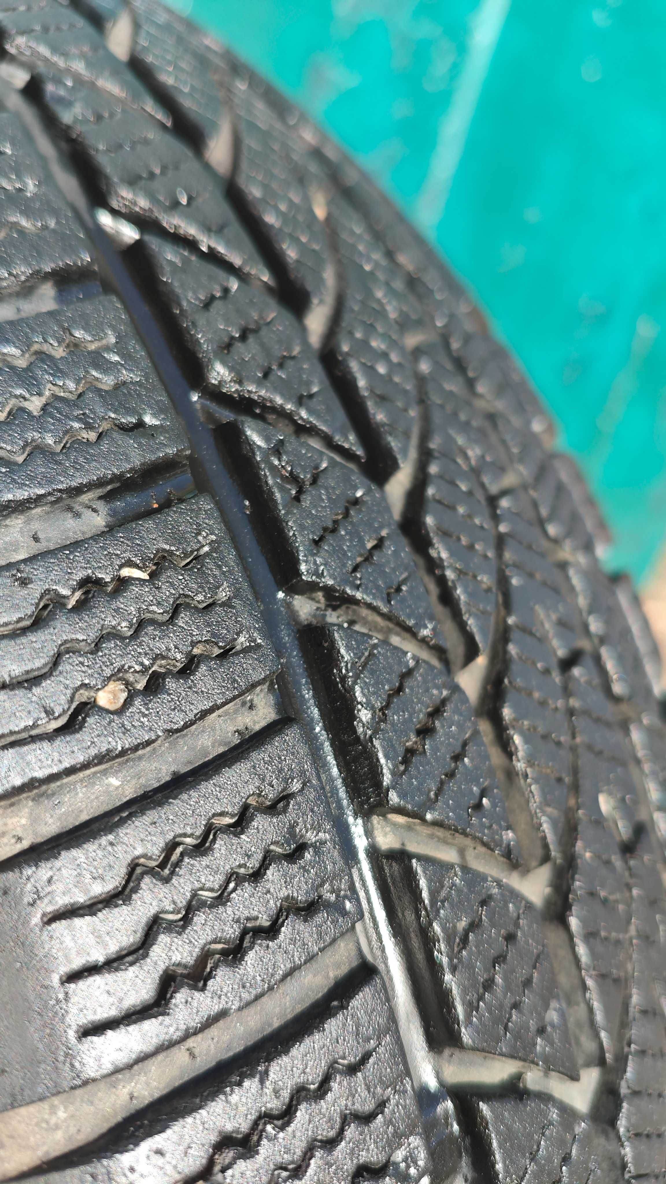 Продам зимнюю резину Шини Falken Eurowinter 185/65 R15: 470 грн ...