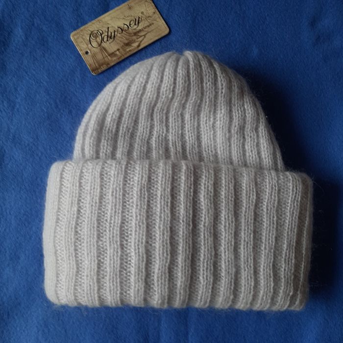 Шапочка фирмы Odyssey, с мохером.