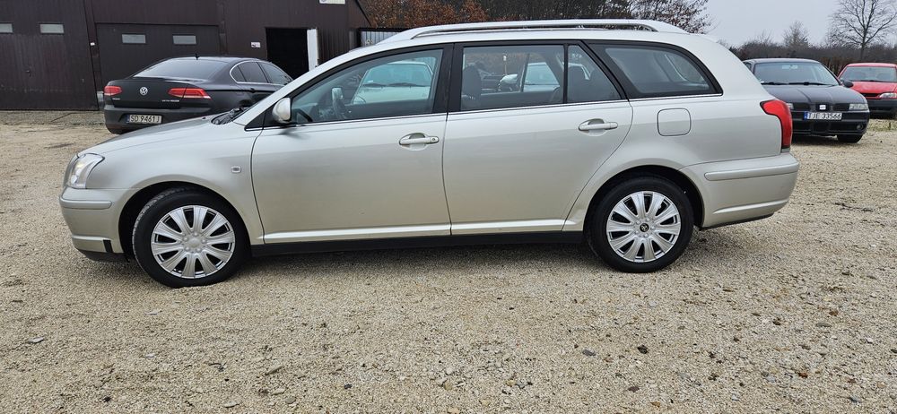 TOYOTA AVENSIS 2005 R 2.0 D4D.Klima.Kombi.Zamiana.Raty..