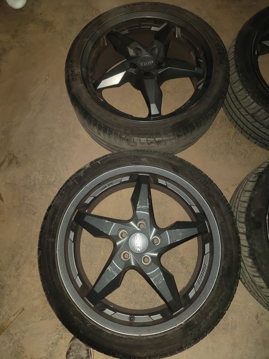 Jantes com pneus 18 5x100