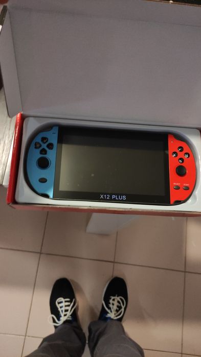 Consola portátil X12 plus