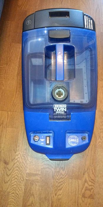 Моющий пылесос Томас