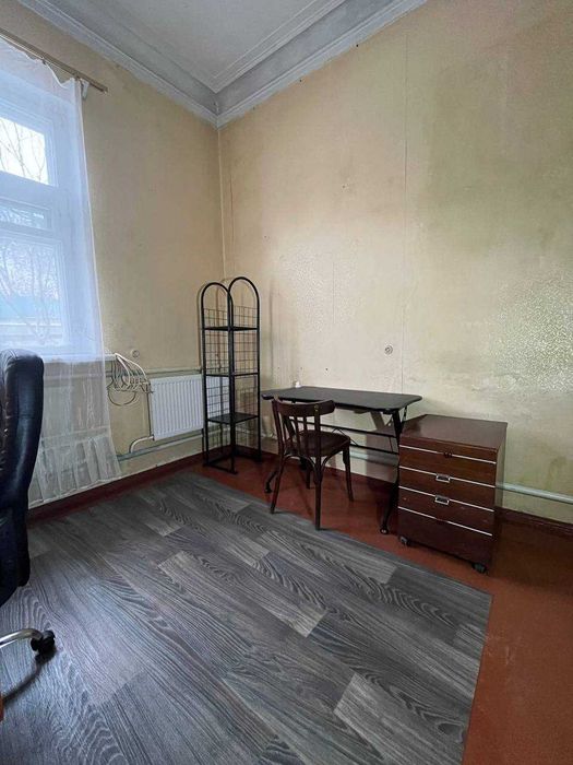 Оренда першого поверху приватного будинку Устинівський пров. 18А